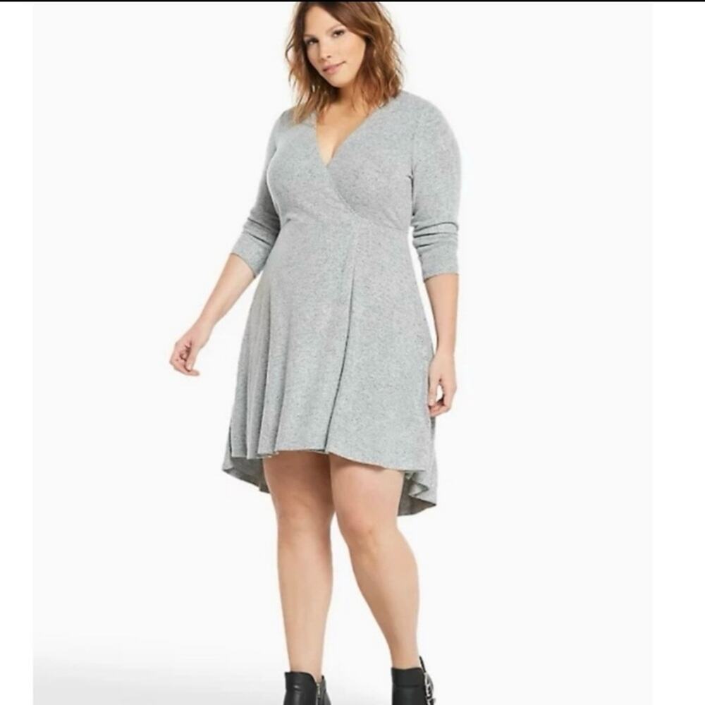 Torrid Heather Gray Long Sleeve Hacci Surplice Skater Dress Sz.2 NWT